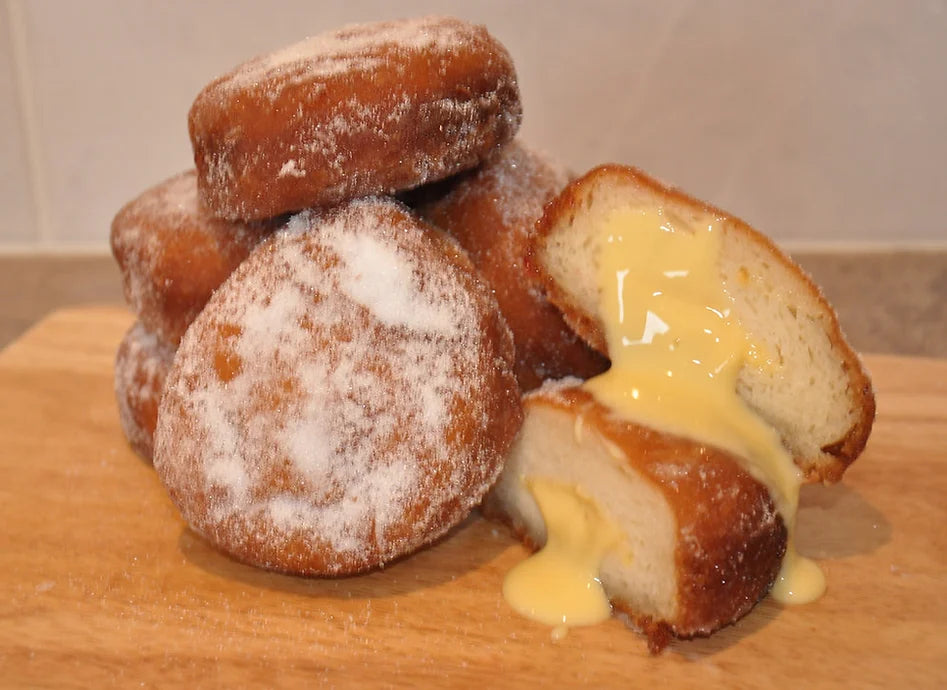 Custard Doughnuts (6 Pack)